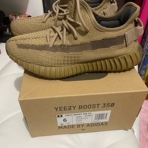Authentic Yeezy 350 earth